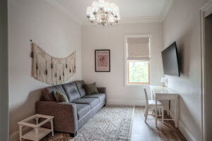 Room-206-living